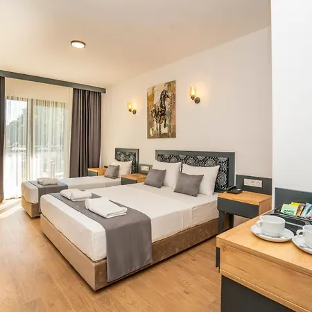 Kensington Bed and Breakfast Μαρμαρίς